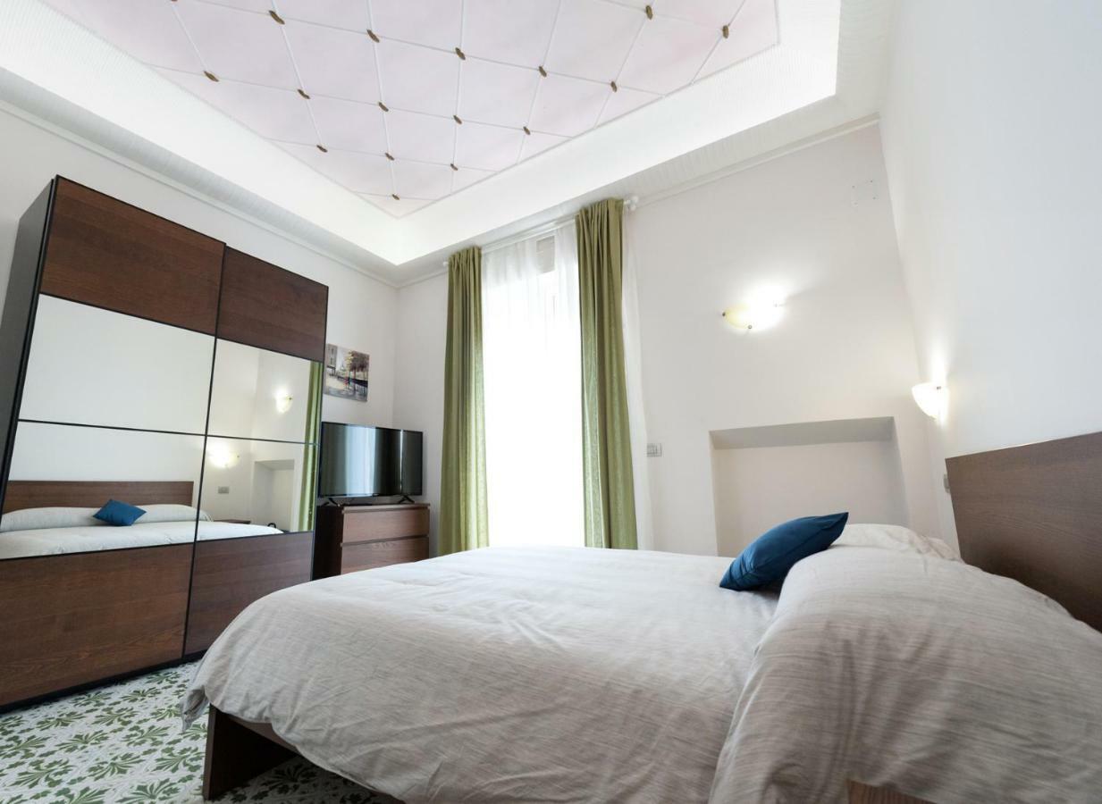 Bed & Breakfast Antonello Salerno Zewnętrze zdjęcie